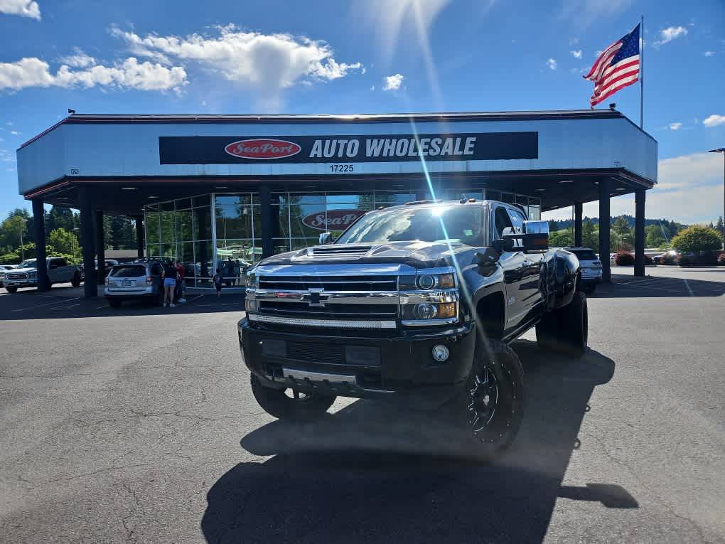 2018 Chevrolet Silverado 3500HD High Country — Pickup Truck — 71,781 mi — Portland, OR