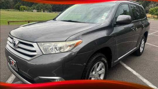 2011 Toyota Highlander Base — SUV — 127,139 mi — Gladstone, OR