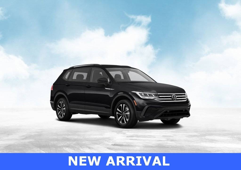 2023 Volkswagen Tiguan SE R-Line Black — SUV — 23,795 mi — Newberg, OR