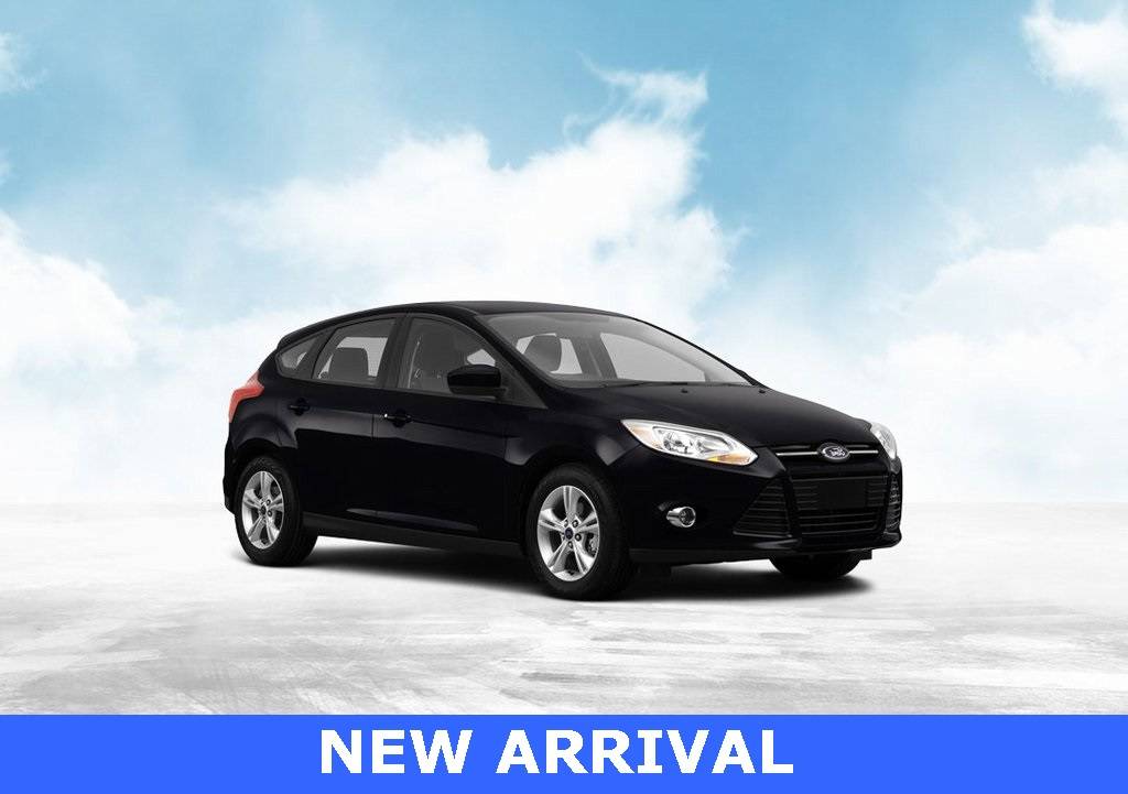 2014 Ford Focus Titanium — Hatchback — 76,739 mi — Newberg, OR