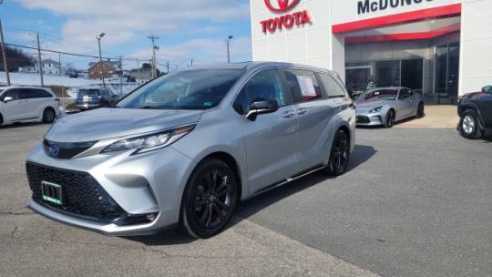 2023 Toyota Sienna XSE — Minivan — 21,660 mi — Staunton, VA