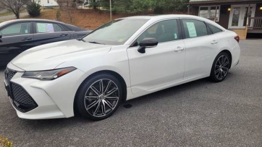 2019 Toyota Avalon Touring — Sedan — 106,408 mi — Staunton, VA