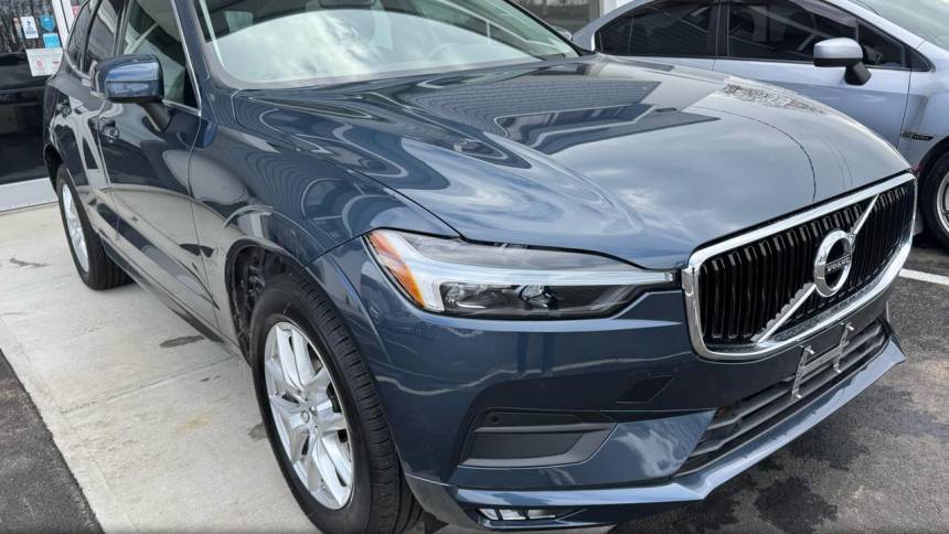 2021 Volvo XC60 T5 Momentum