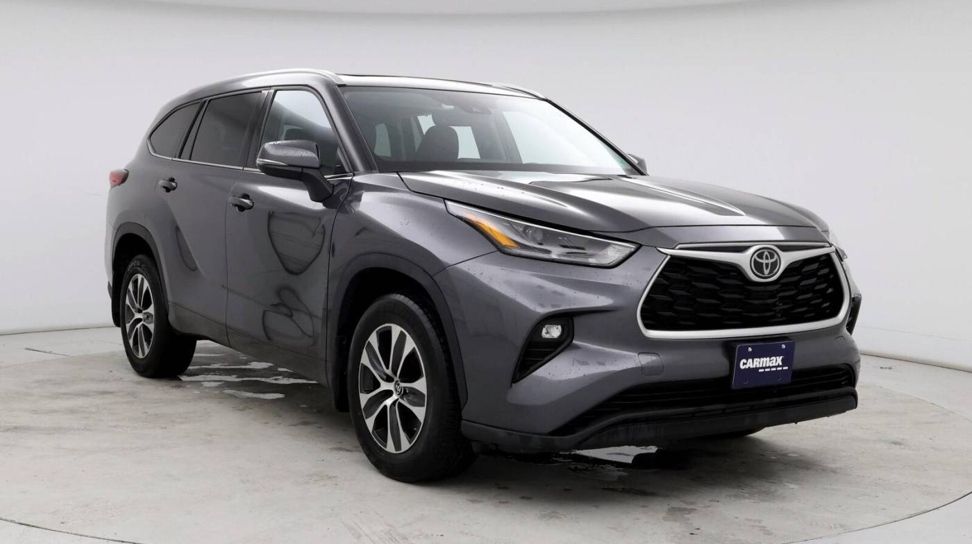 2022 Toyota Highlander XLE — SUV — 29,502 mi — Lynchburg, VA