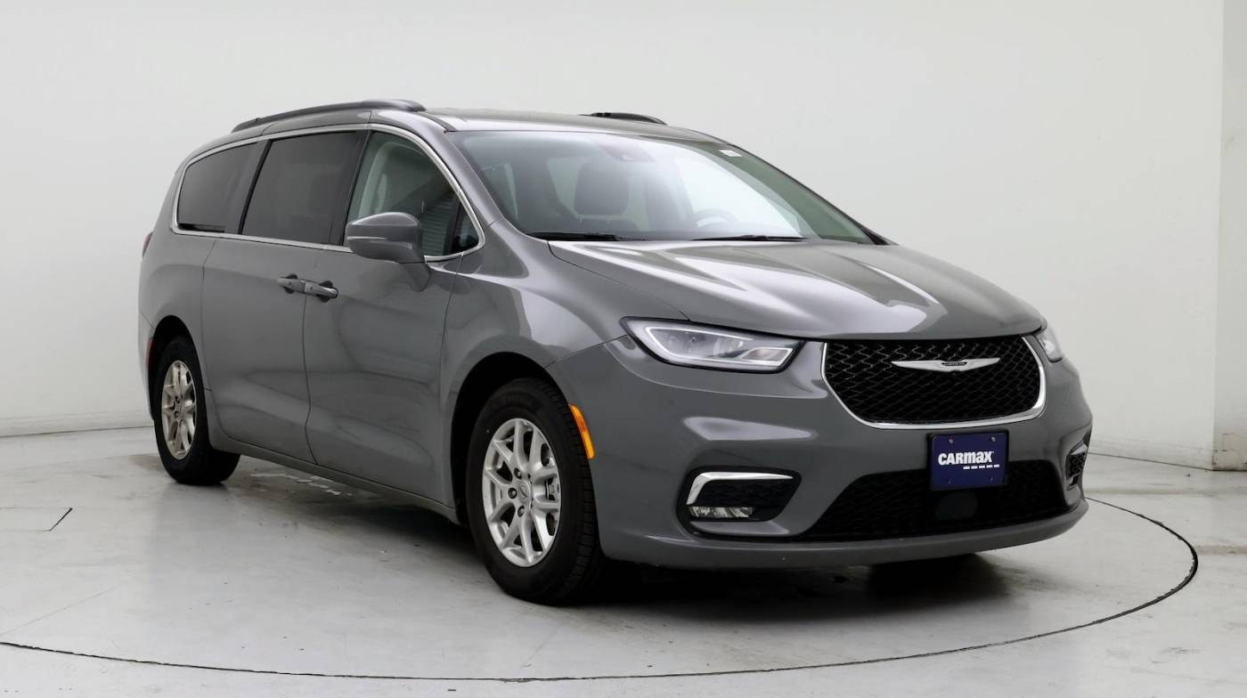 2022 Chrysler Pacifica Touring L — Minivan — 56,409 mi — Milwaukie, OR