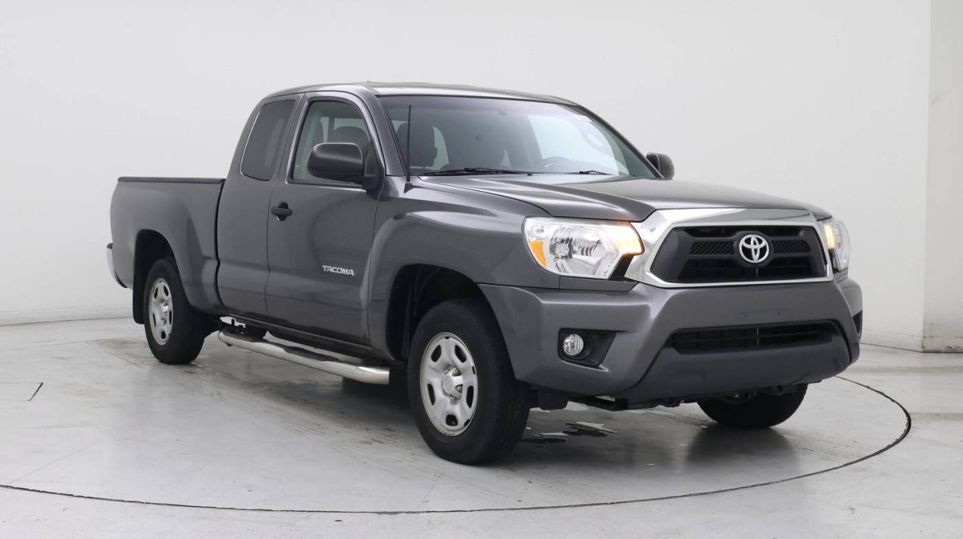 2015 Toyota Tacoma Base — Pickup Truck — 32,888 mi — Milwaukie, OR