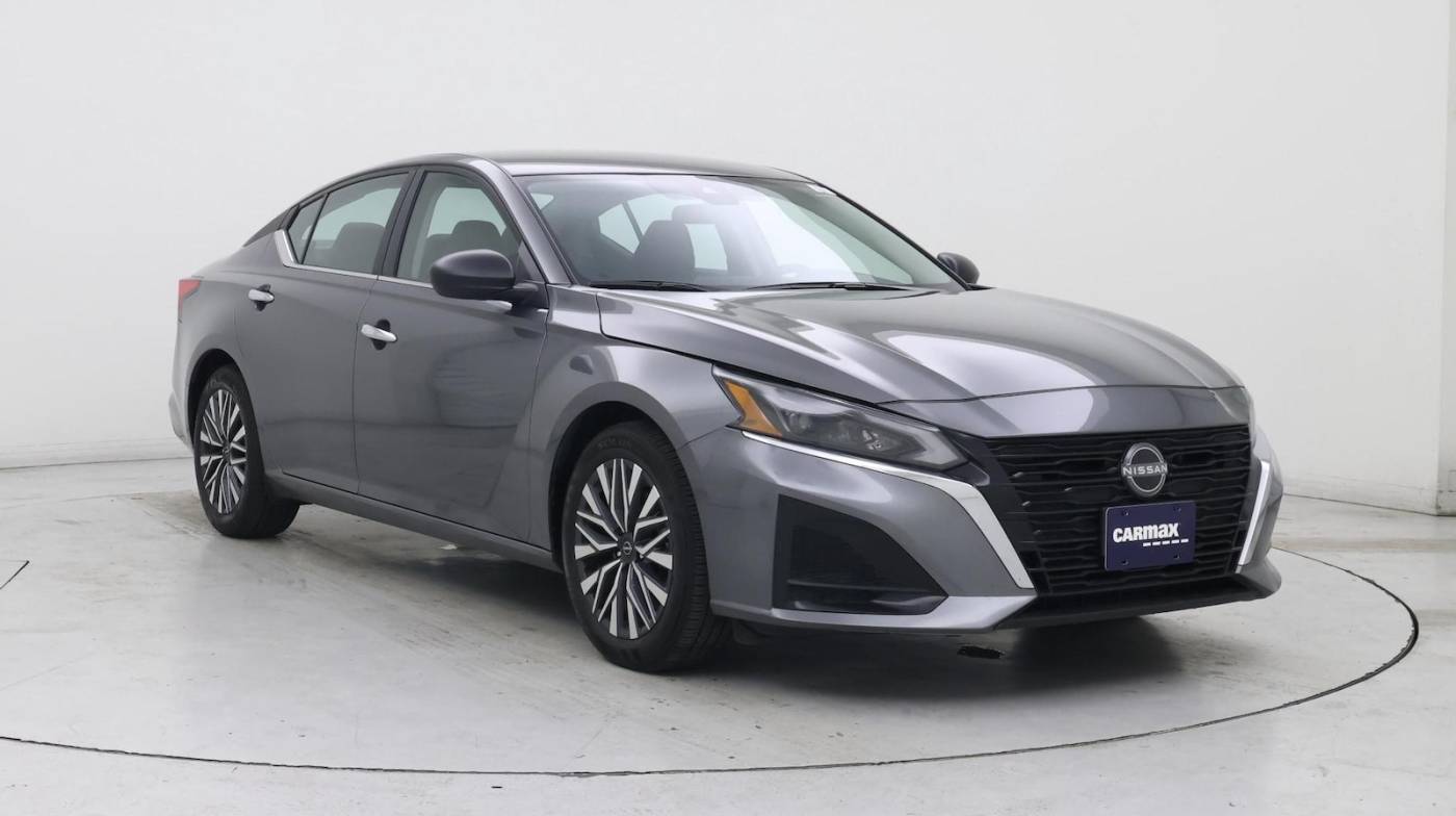 2024 Nissan Altima SV — Sedan — 17,352 mi — Milwaukie, OR