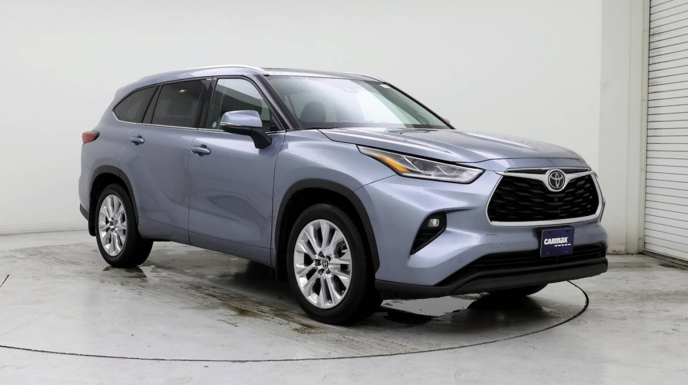 2022 Toyota Highlander Limited — SUV — 18,631 mi — Milwaukie, OR