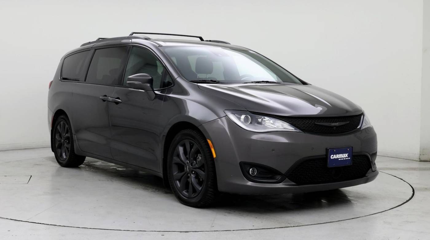 2018 Chrysler Pacifica Limited — Minivan — 57,793 mi — Milwaukie, OR