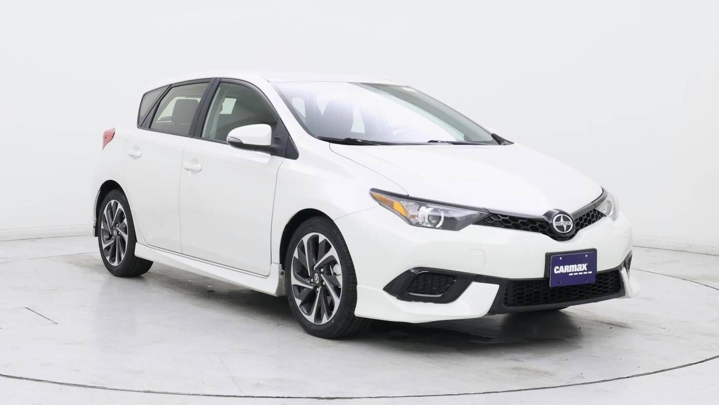 2016 Scion iM