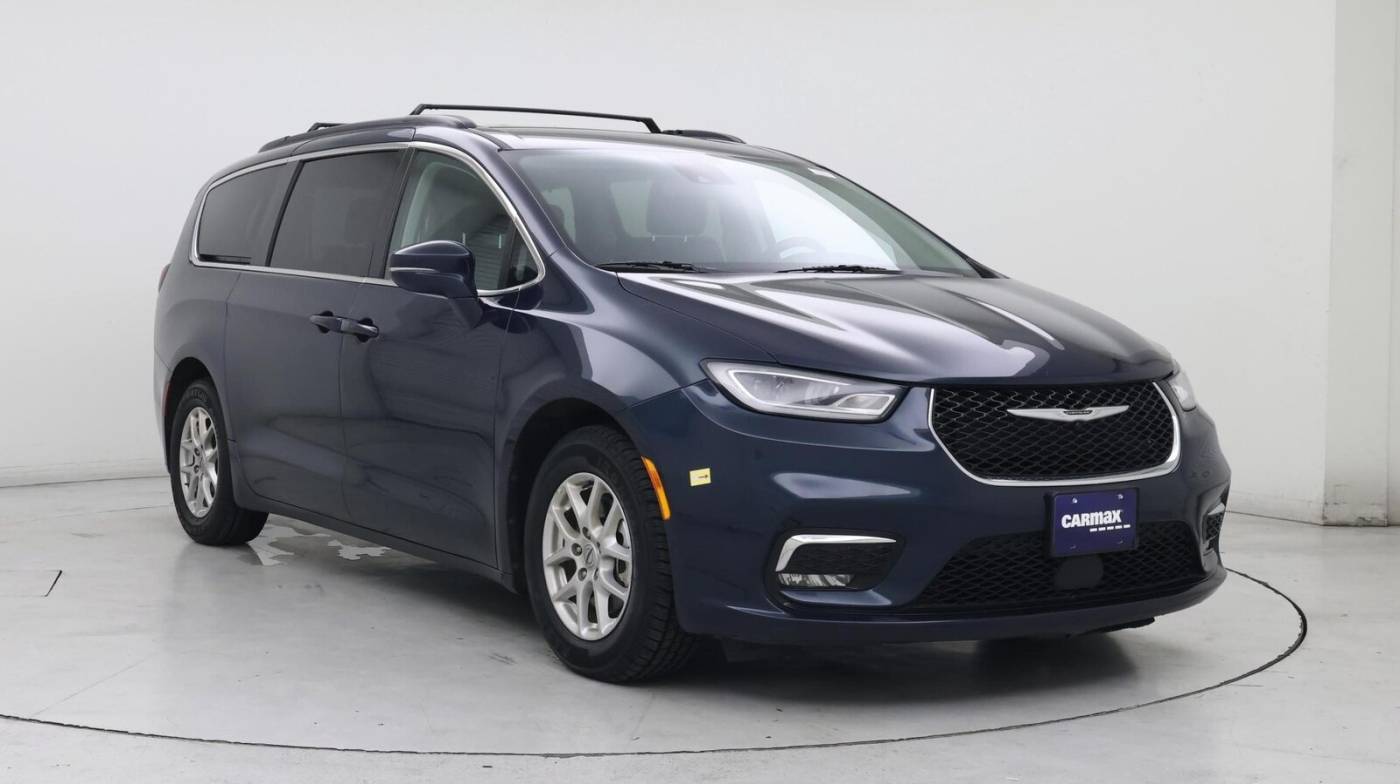 2022 Chrysler Pacifica Touring L — Minivan — 54,288 mi — Milwaukie, OR