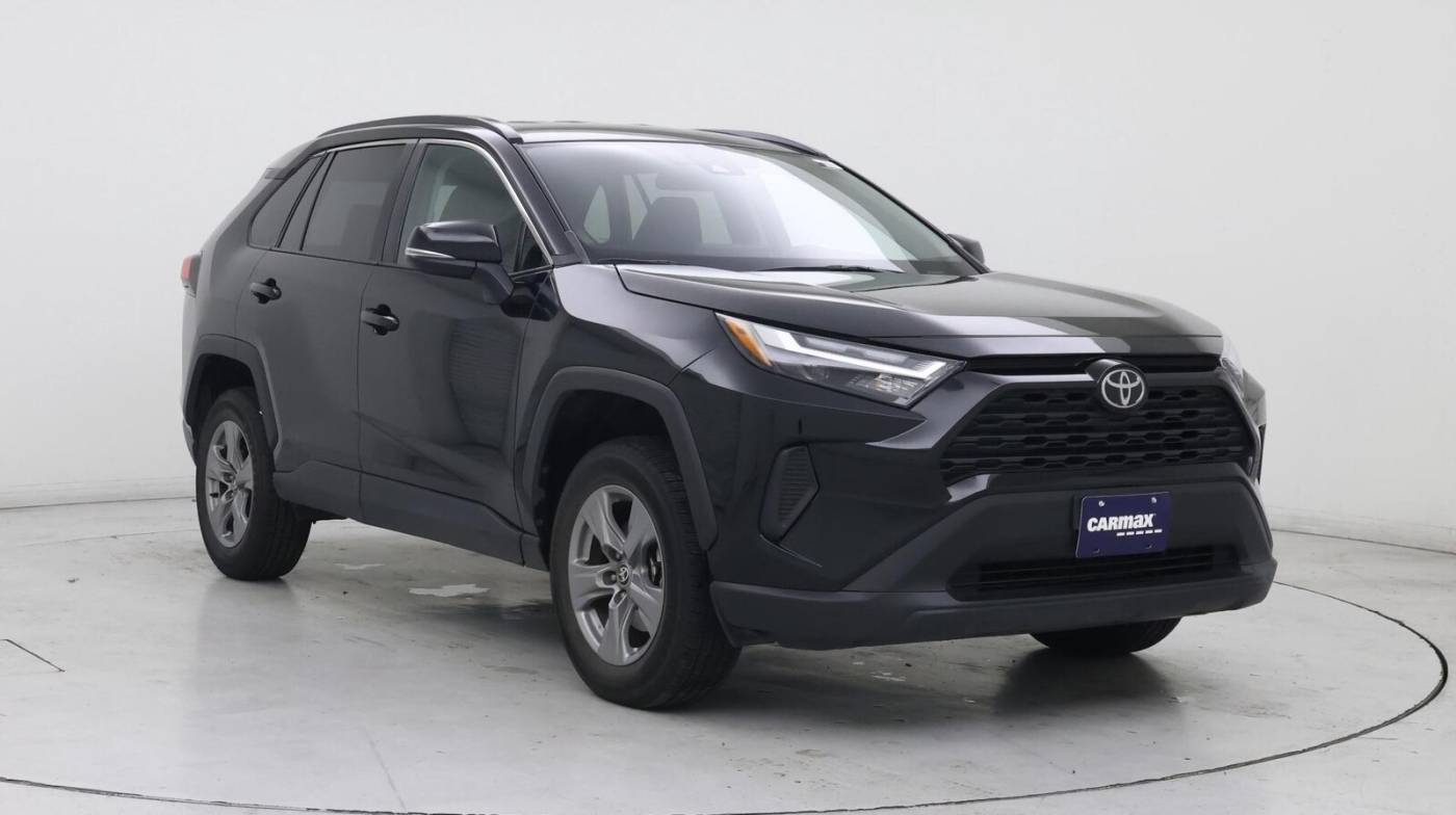 2022 Toyota RAV4 XLE — SUV — 40,964 mi — Milwaukie, OR