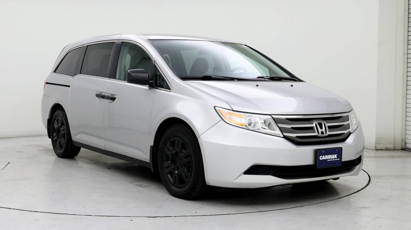 2013 Honda Odyssey LX — Minivan — 101,336 mi — Milwaukie, OR