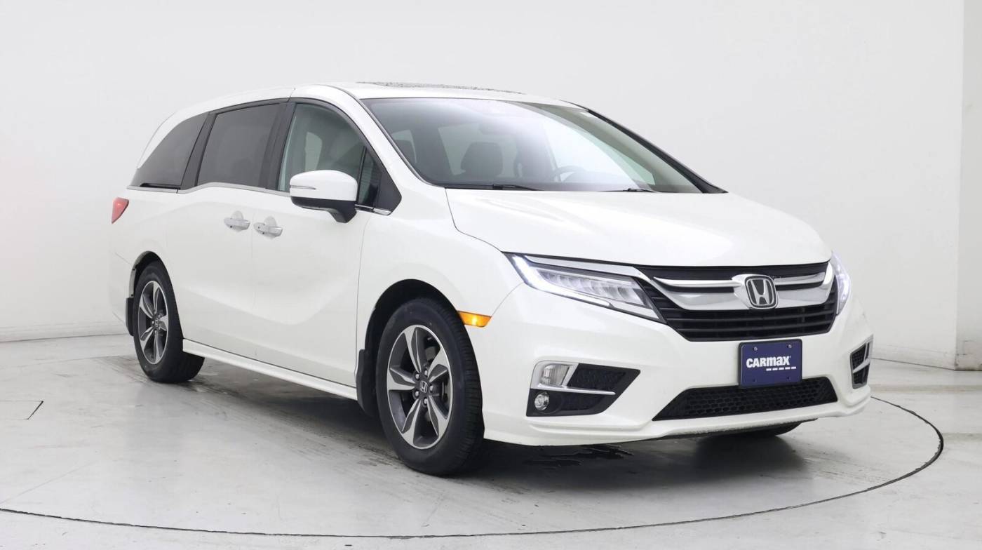 2019 Honda Odyssey Touring — Minivan — 29,462 mi — Milwaukie, OR