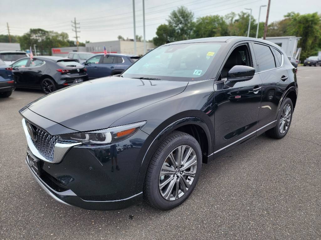 2025 Mazda CX-5 2.5 Turbo Signature — SUV — 4,089 mi — Lakewood, NJ
