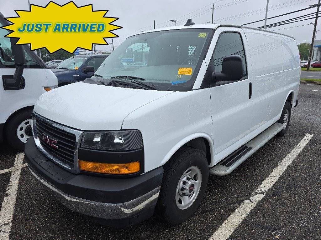 2023 GMC Savana Cargo Van Base — Cargo Van — 21,754 mi — Lakewood, NJ