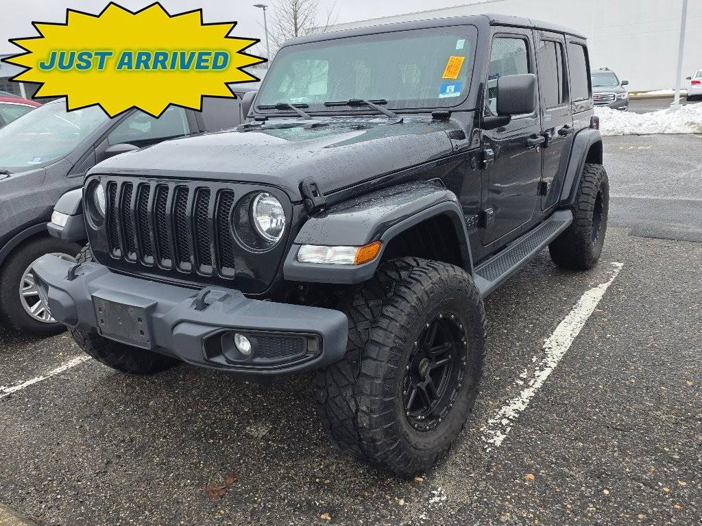 2020 Jeep Wrangler Sahara Altitude