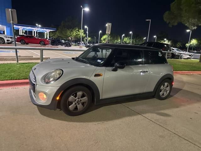 2016 MINI Hardtop Cooper — Hatchback — 121,000 mi — Arlington, TX