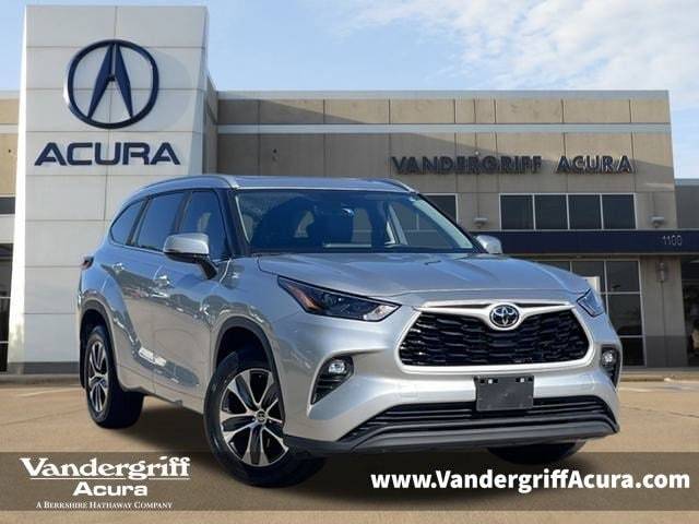 2023 Toyota Highlander XLE — SUV — 31,639 mi — Arlington, TX