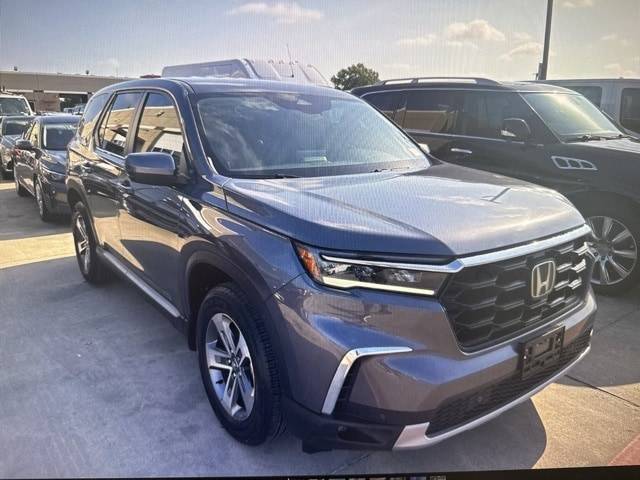 2023 Honda Pilot EX-L 8 Passenger — SUV — 4,106 mi — Arlington, TX