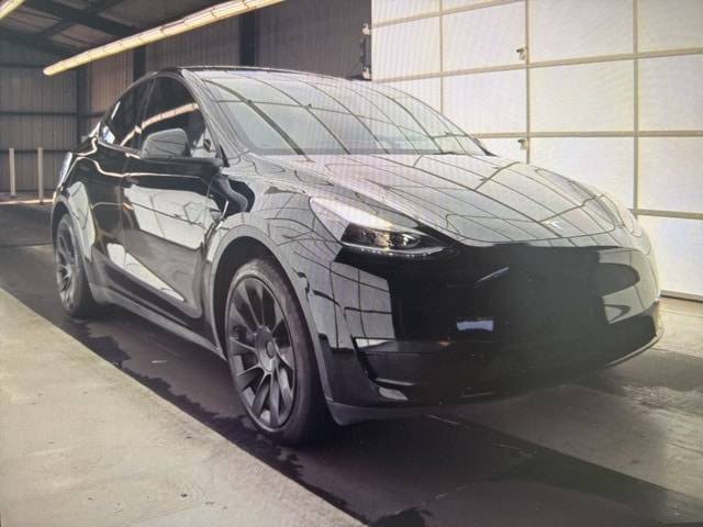 2023 Tesla Model Y Long Range — SUV — 39,007 mi — Arlington, TX
