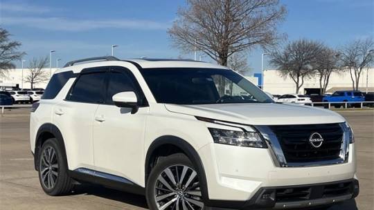 2022 Nissan Pathfinder Platinum — SUV — 59,401 mi — Arlington, TX