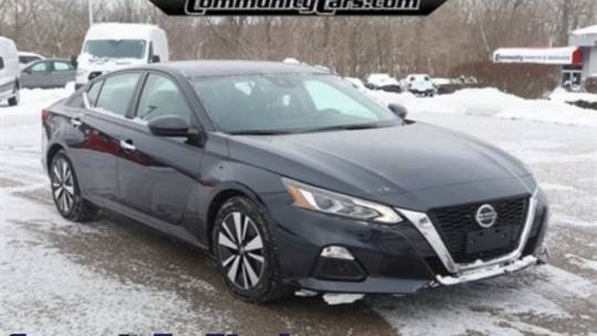 2022 Nissan Altima SV — Sedan — 57,725 mi — Bloomington, IN