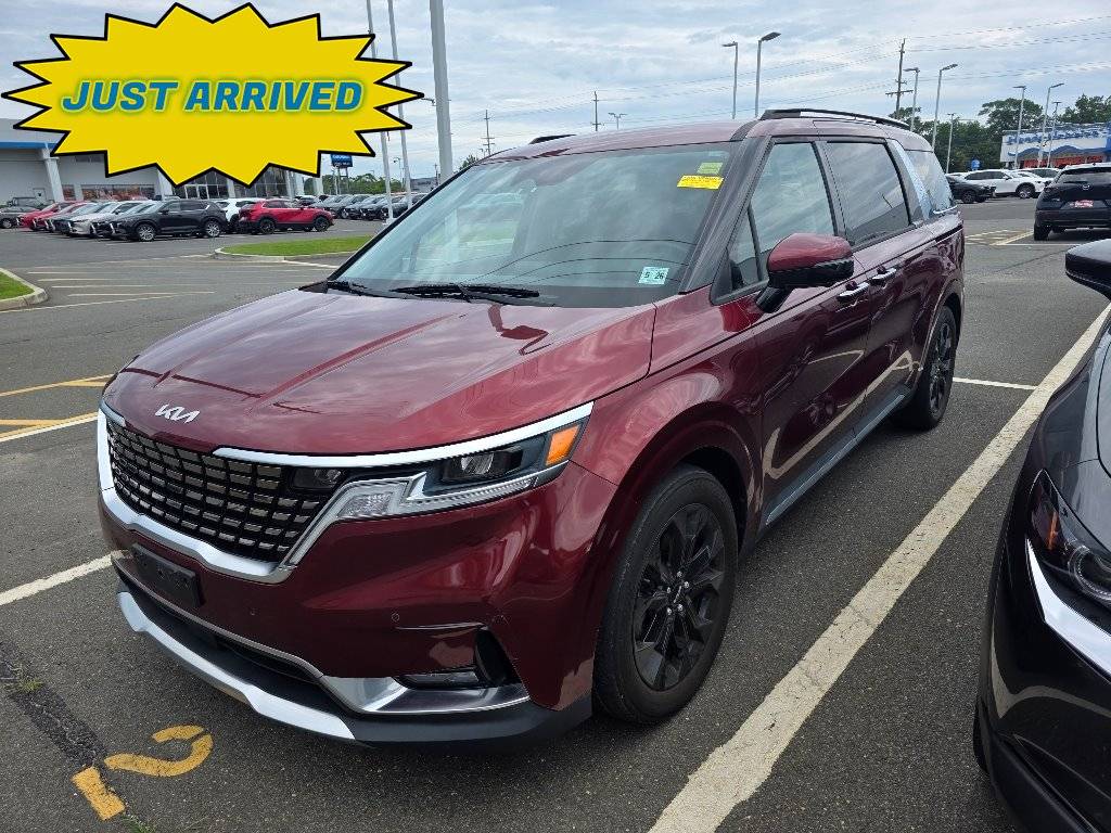 2022 Kia Carnival SX — Minivan — 40,490 mi — Lakewood, NJ