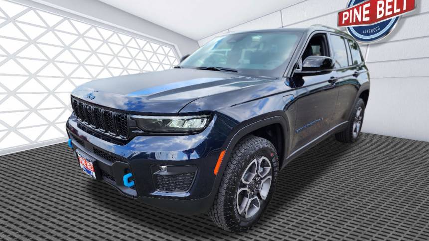 2023 Jeep Grand Cherokee Trailhawk 4xe — SUV — 5,107 mi — Lakewood, NJ