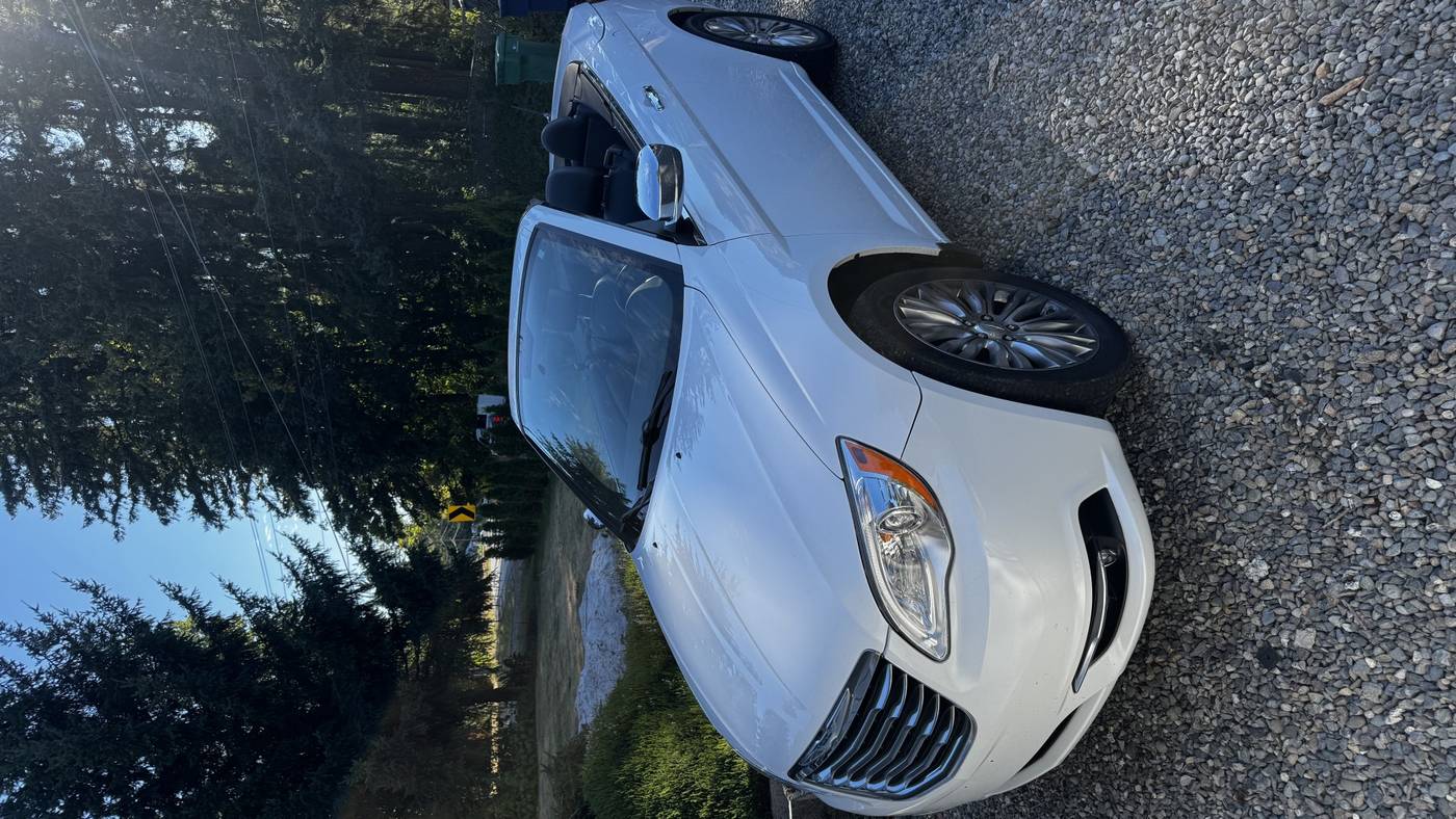 2011 Chrysler 200 Limited — Convertible — 91,356 mi — PUYALLUP, WA