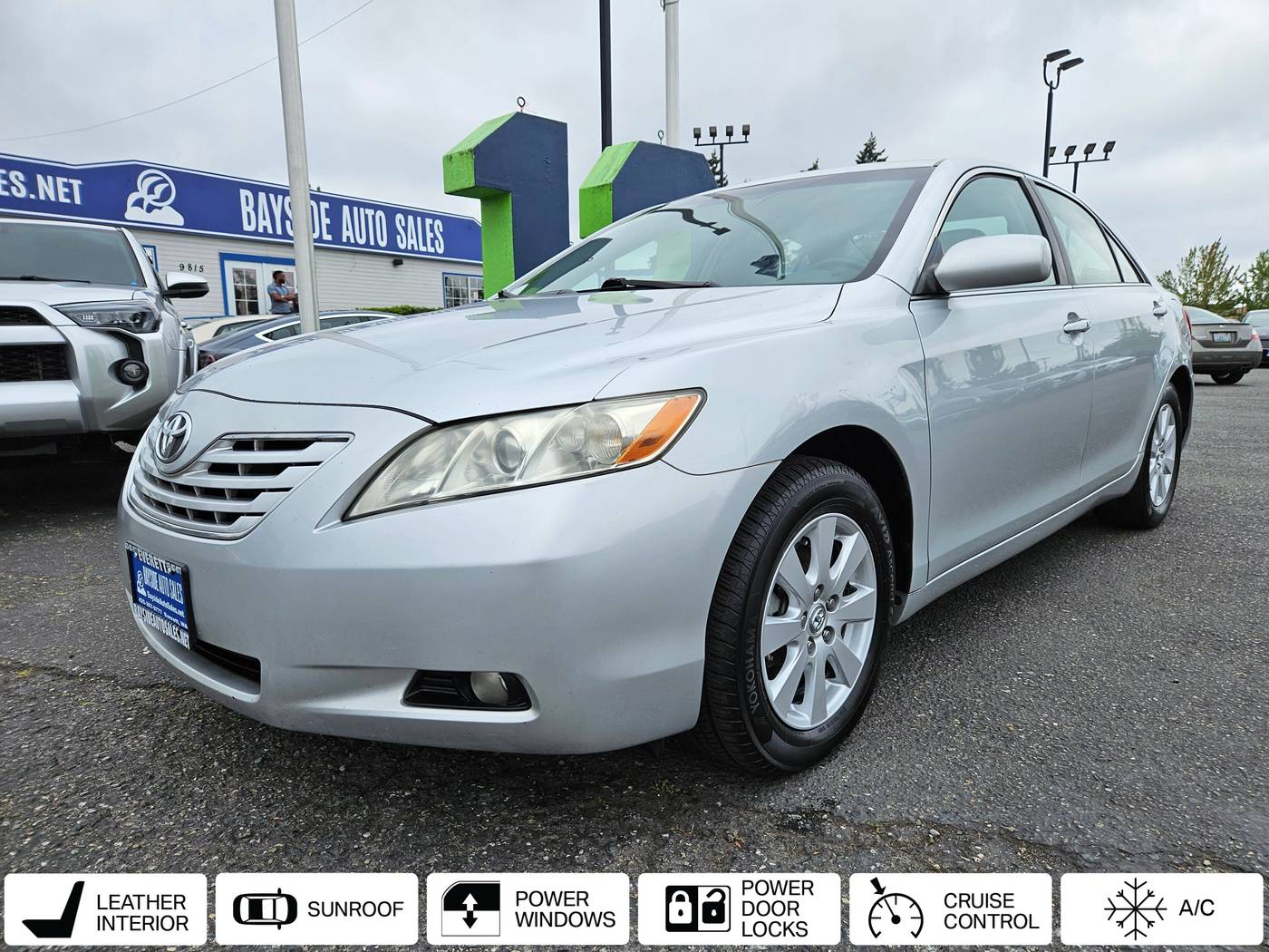 2007 Toyota Camry LE V6 — Sedan — 159,059 mi — Everett, WA
