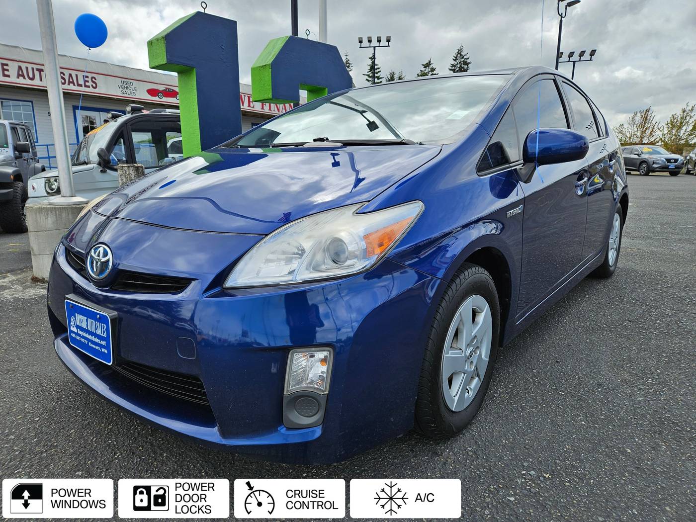 2010 Toyota Prius Three — Sedan — 175,041 mi — Everett, WA