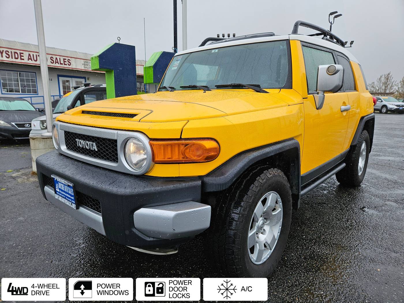2007 Toyota FJ Cruiser Base — SUV — 205,858 mi — Everett, WA