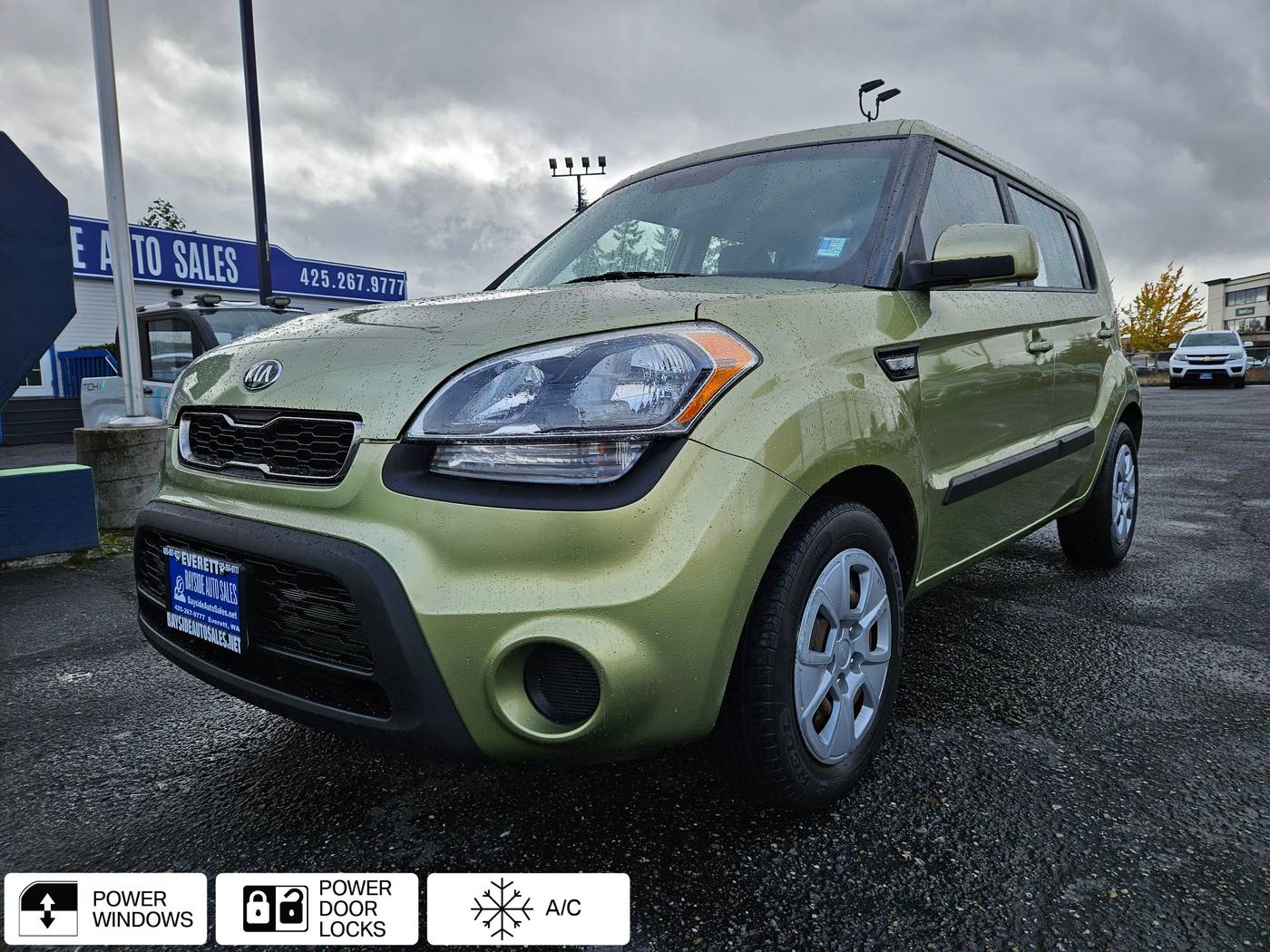 2013 Kia Soul Base — Hatchback — 101,712 mi — Everett, WA