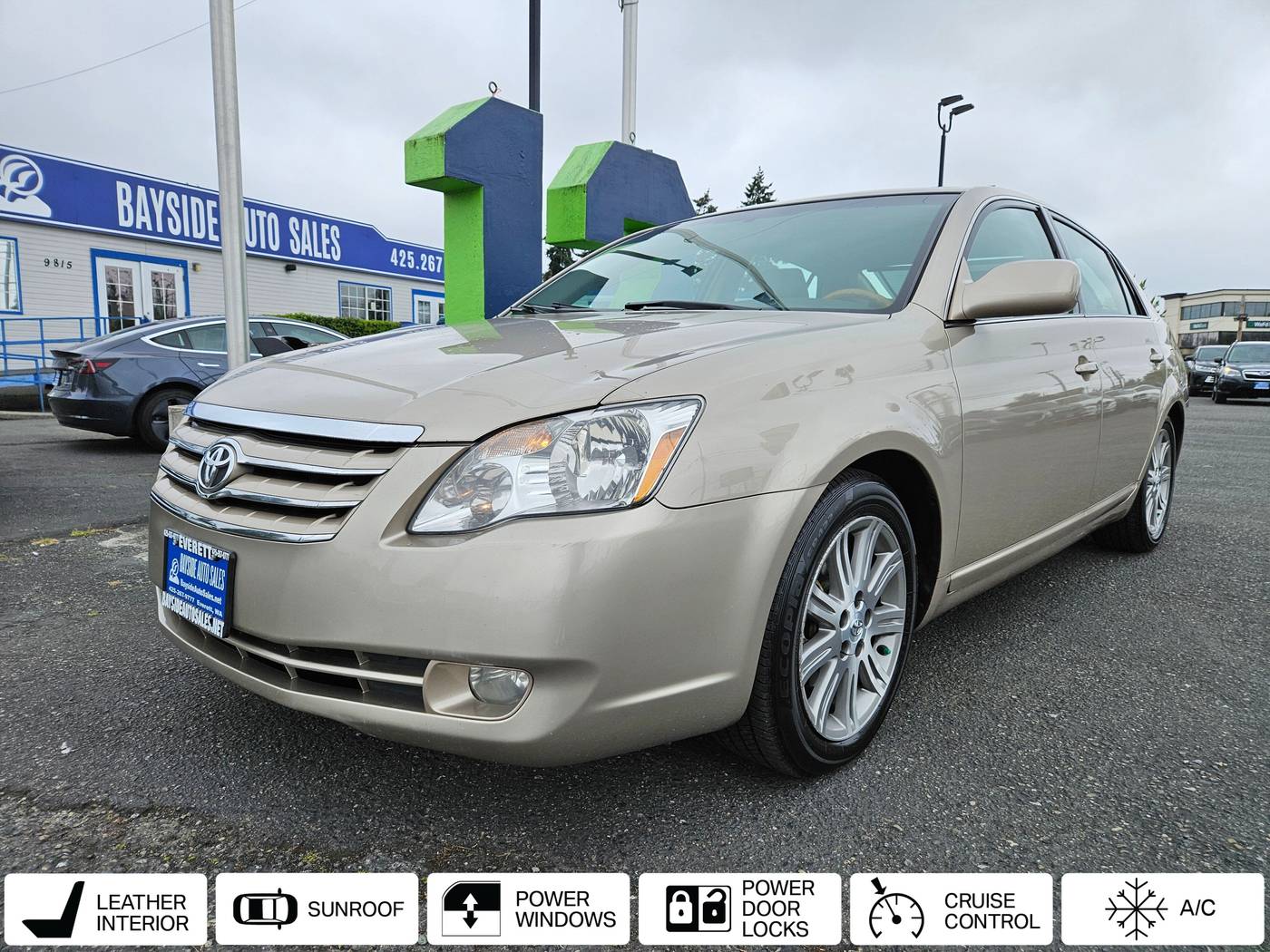 2006 Toyota Avalon XL — Sedan — 144,973 mi — Everett, WA