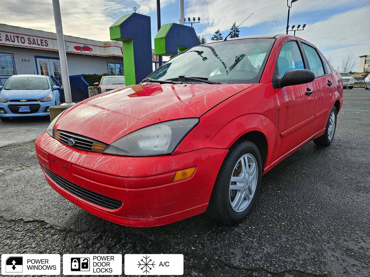 2004 Ford Focus SE — Sedan — 88,249 mi — Everett, WA