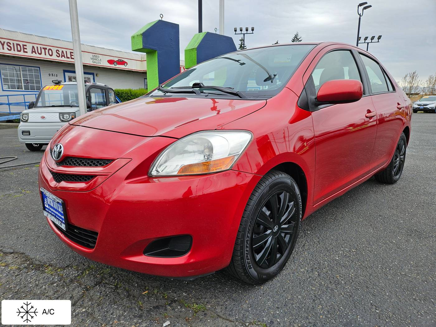 2007 Toyota Yaris Base — Sedan — 198,705 mi — Everett, WA