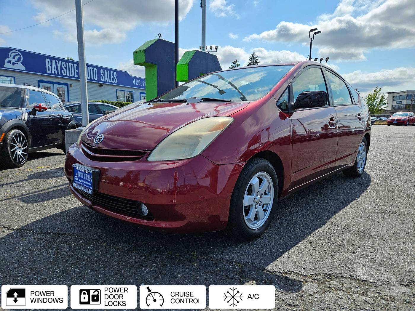 2004 Toyota Prius Base — Sedan — 188,641 mi — Everett, WA