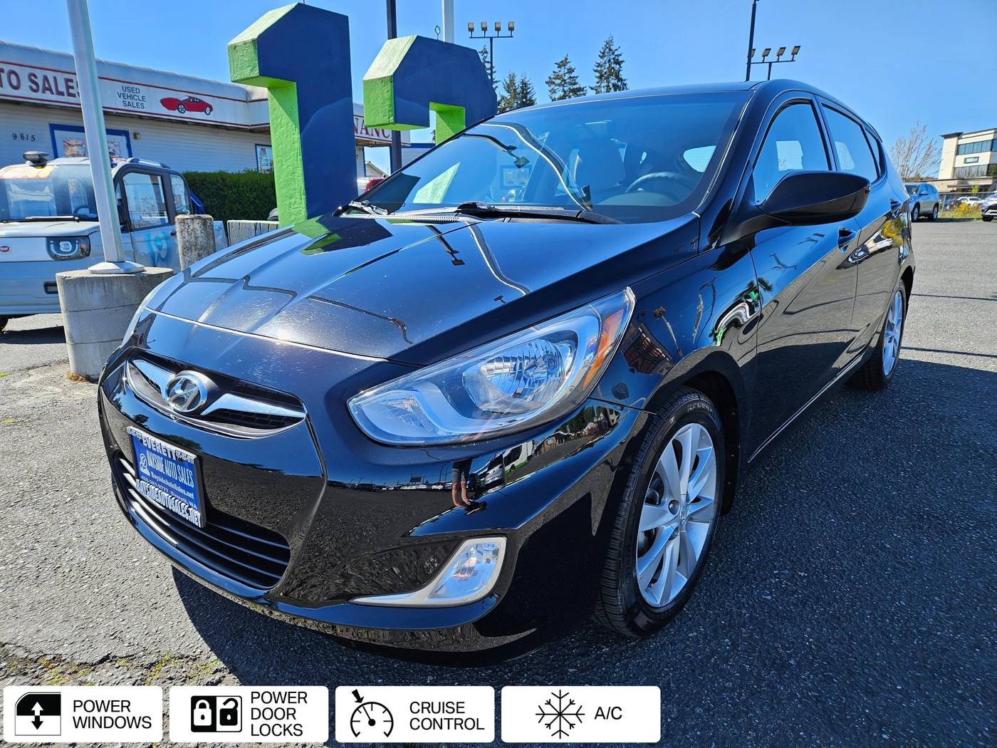 2012 Hyundai Accent SE — Hatchback — 134,666 mi — Everett, WA