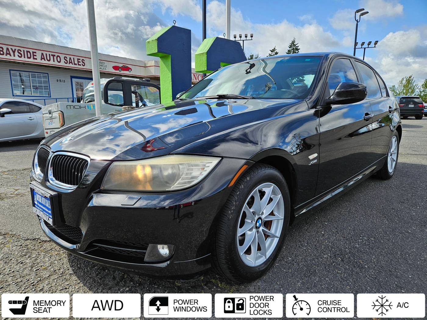 2010 BMW 3 Series 328i — Sedan — 135,421 mi — Everett, WA