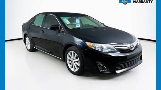 2014 Toyota Camry XLE V6 — Sedan — 90,116 mi — Tampa, FL