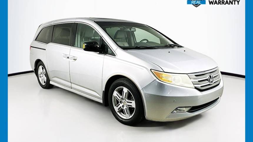 2013 Honda Odyssey Touring Elite — Minivan — 142,427 mi — Tampa, FL