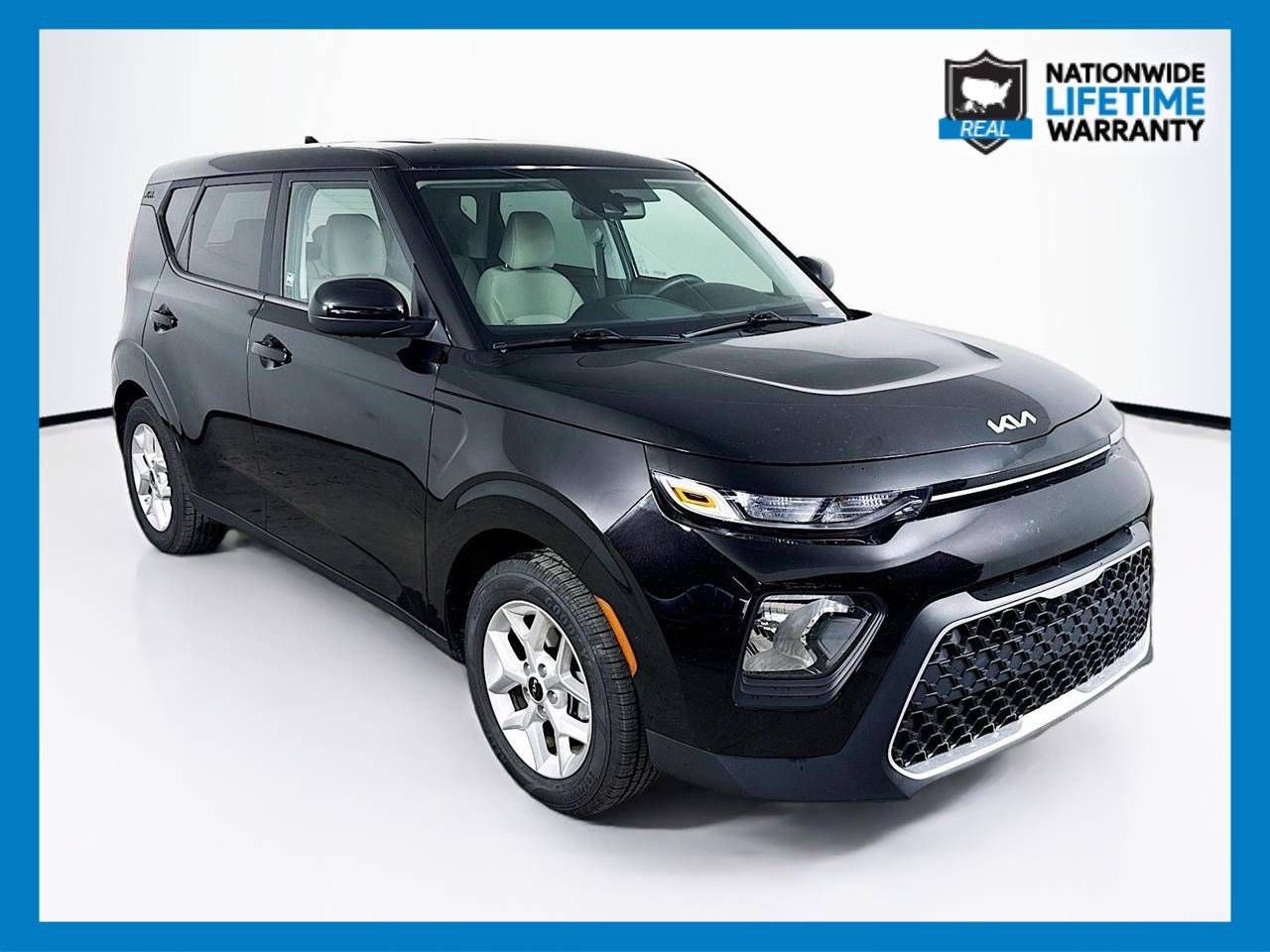 2022 Kia Soul LX — Hatchback — 24,712 mi — Tampa, FL
