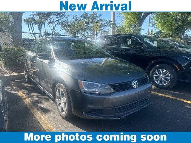 2012 Volkswagen Jetta SE — Sedan — 72,286 mi — Tampa, FL