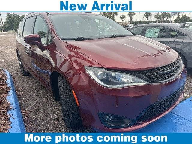 2019 Chrysler Pacifica Touring L Plus — Minivan — 113,955 mi — Tampa, FL