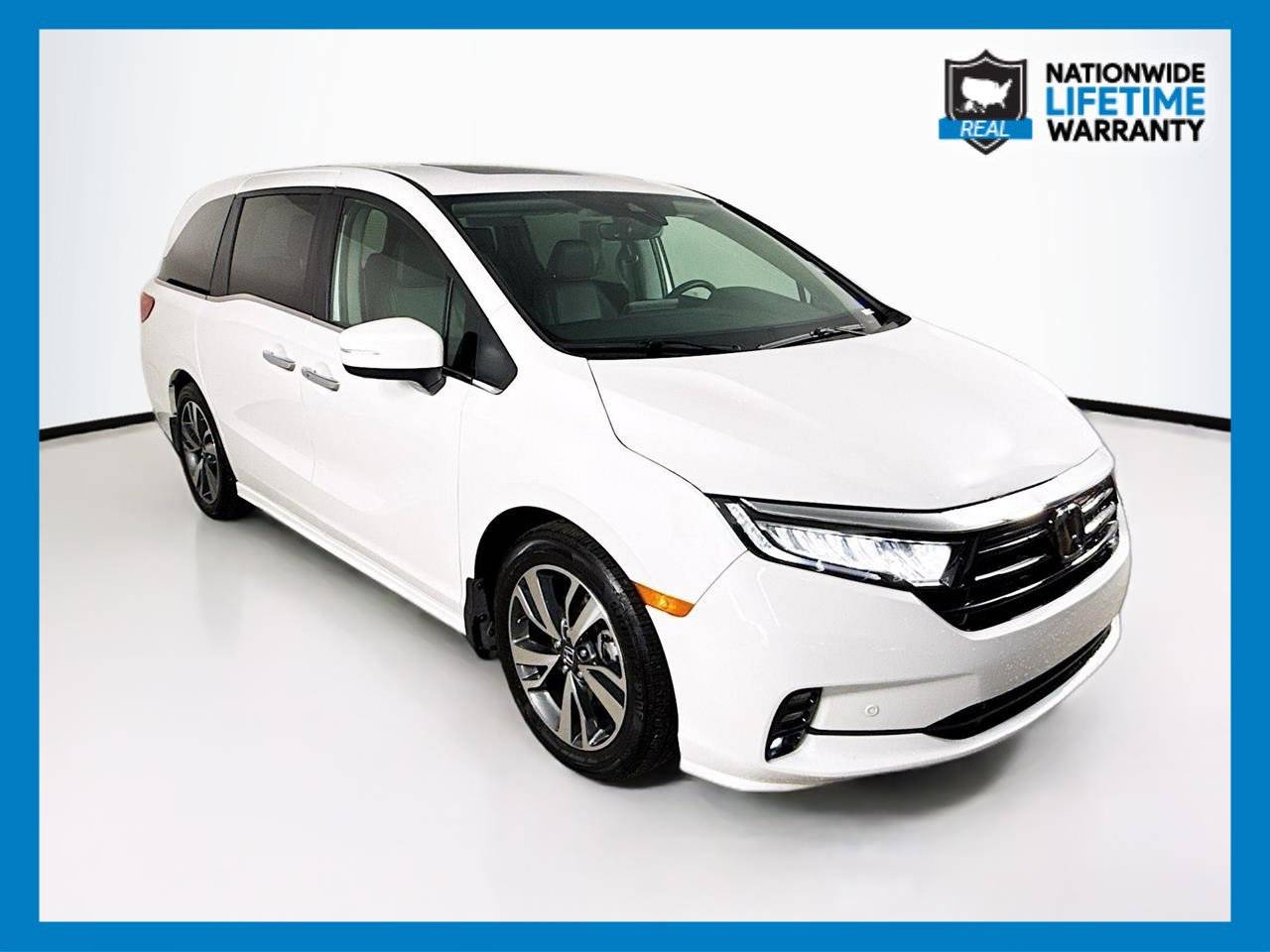 2023 Honda Odyssey Touring — Minivan — 22,367 mi — Tampa, FL