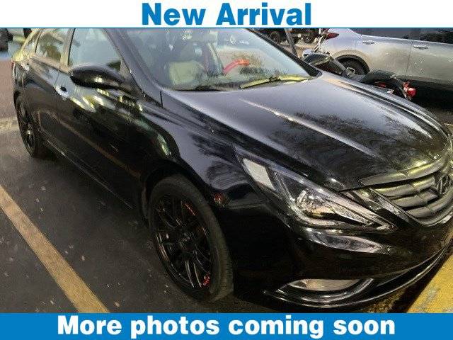 2011 Hyundai Sonata SE — Sedan — 133,702 mi — Tampa, FL