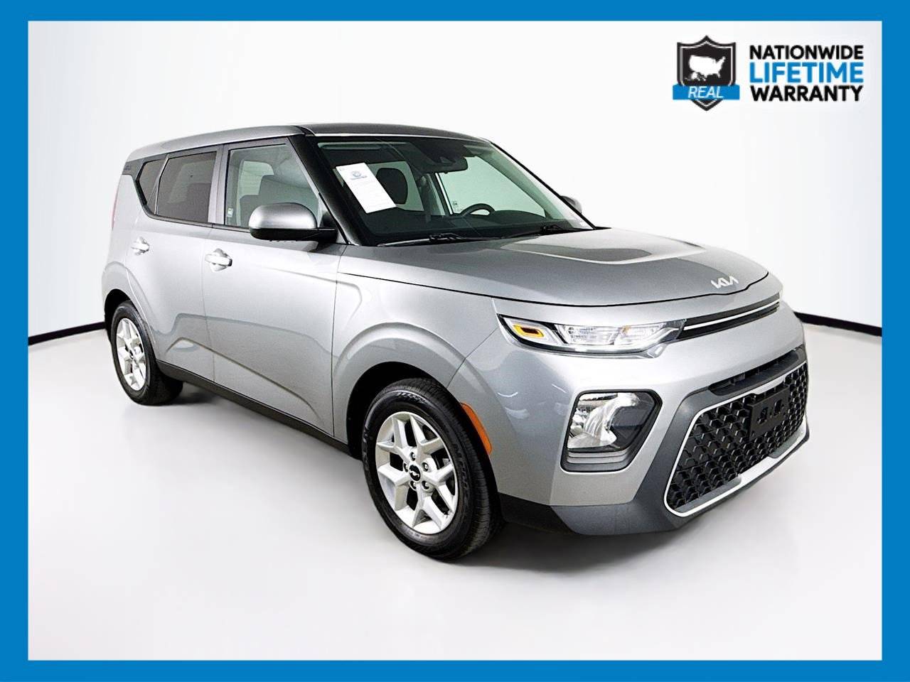 2022 Kia Soul LX — Hatchback — 13,800 mi — Tampa, FL