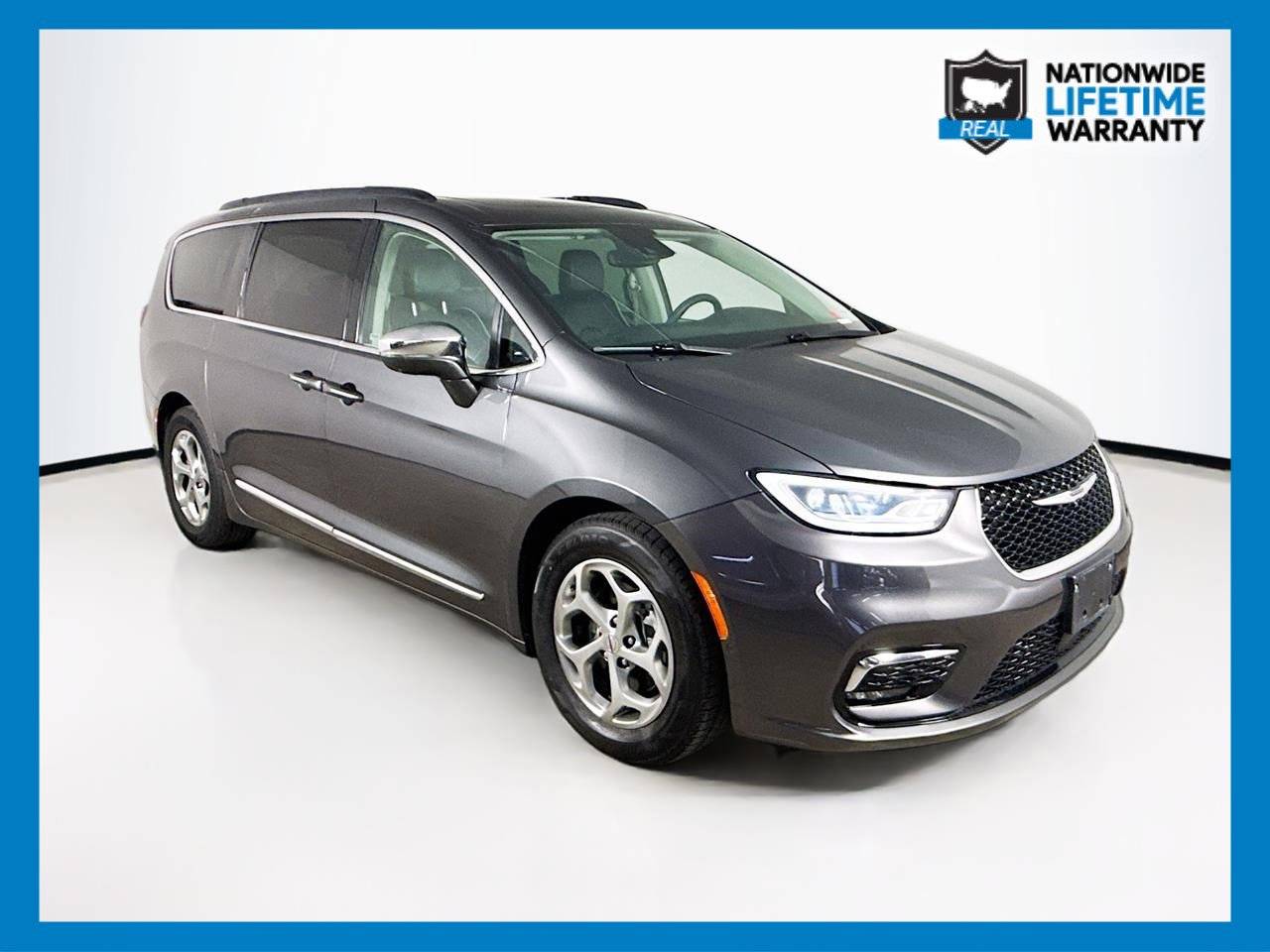 2022 Chrysler Pacifica Limited — Minivan — 68,293 mi — Tampa, FL