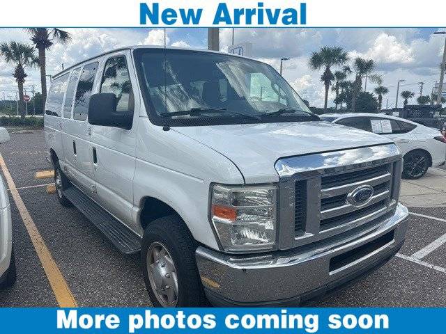 2012 Ford Econoline Wagon E-350 Super Duty XL — Passenger Van — 170,688 mi — Tampa, FL